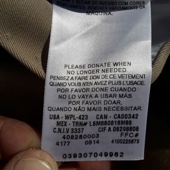 Dockers Signature Khaki pants - Picture 9 of 10